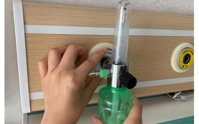 中心供氧系統(tǒng)濕化瓶在使用中會(huì)遇到哪些問題？